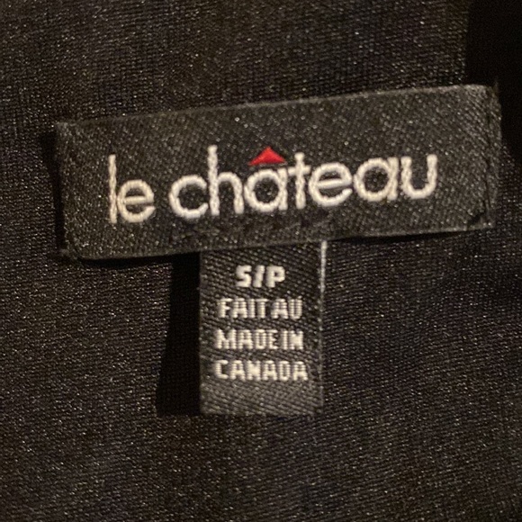 Draped V-neck design - Picture 4 of 4